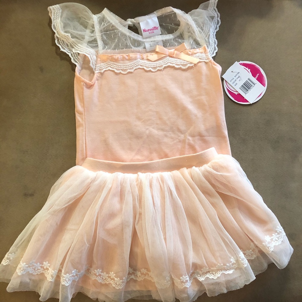 2 piece outfit peach size 3t